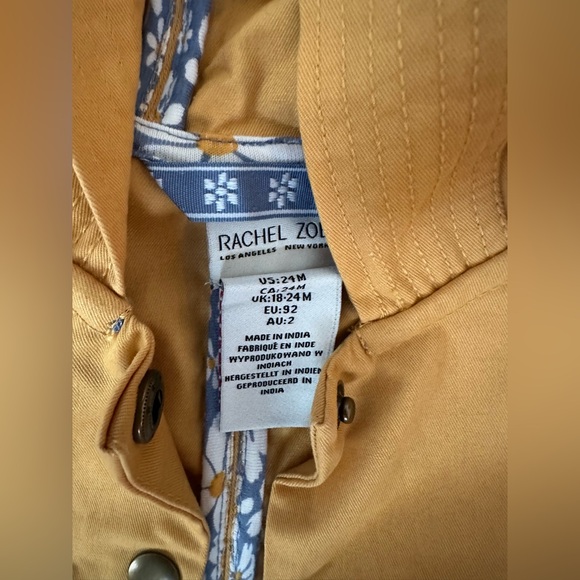 Rachel Zoe toddler light coat, water resistant, excellent condition! Wel… - Picture 4 of 8